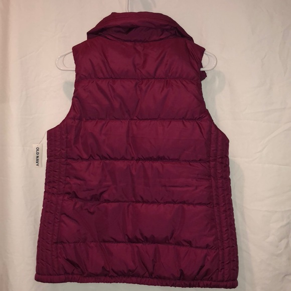 New with tags- Old Navy maroon woman’s vest - Picture 6 of 6